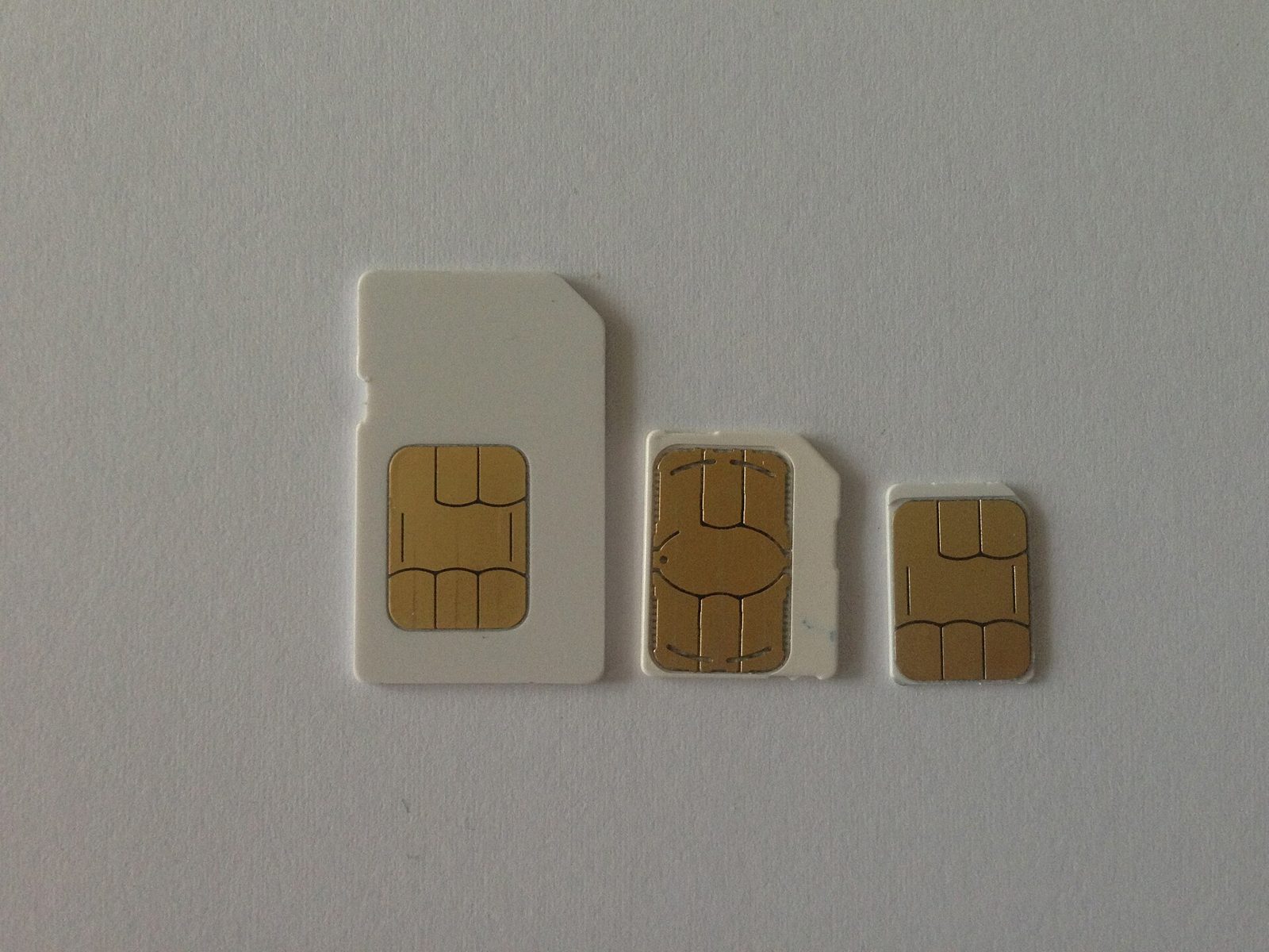 SIM card formats side by side: standard, micro and nano